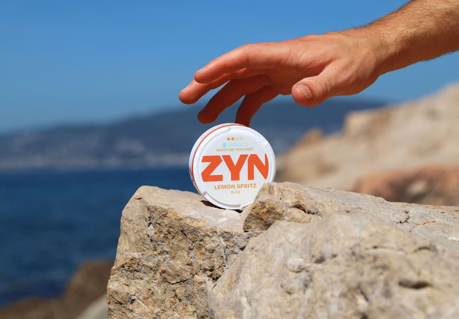 What’s the difference between snus and nicotine pouches?